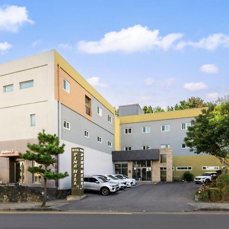 Pine Hill Hotel Seogwipo Zewnętrze zdjęcie