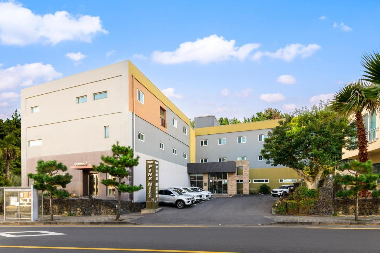 Pine Hill Hotel Seogwipo Zewnętrze zdjęcie