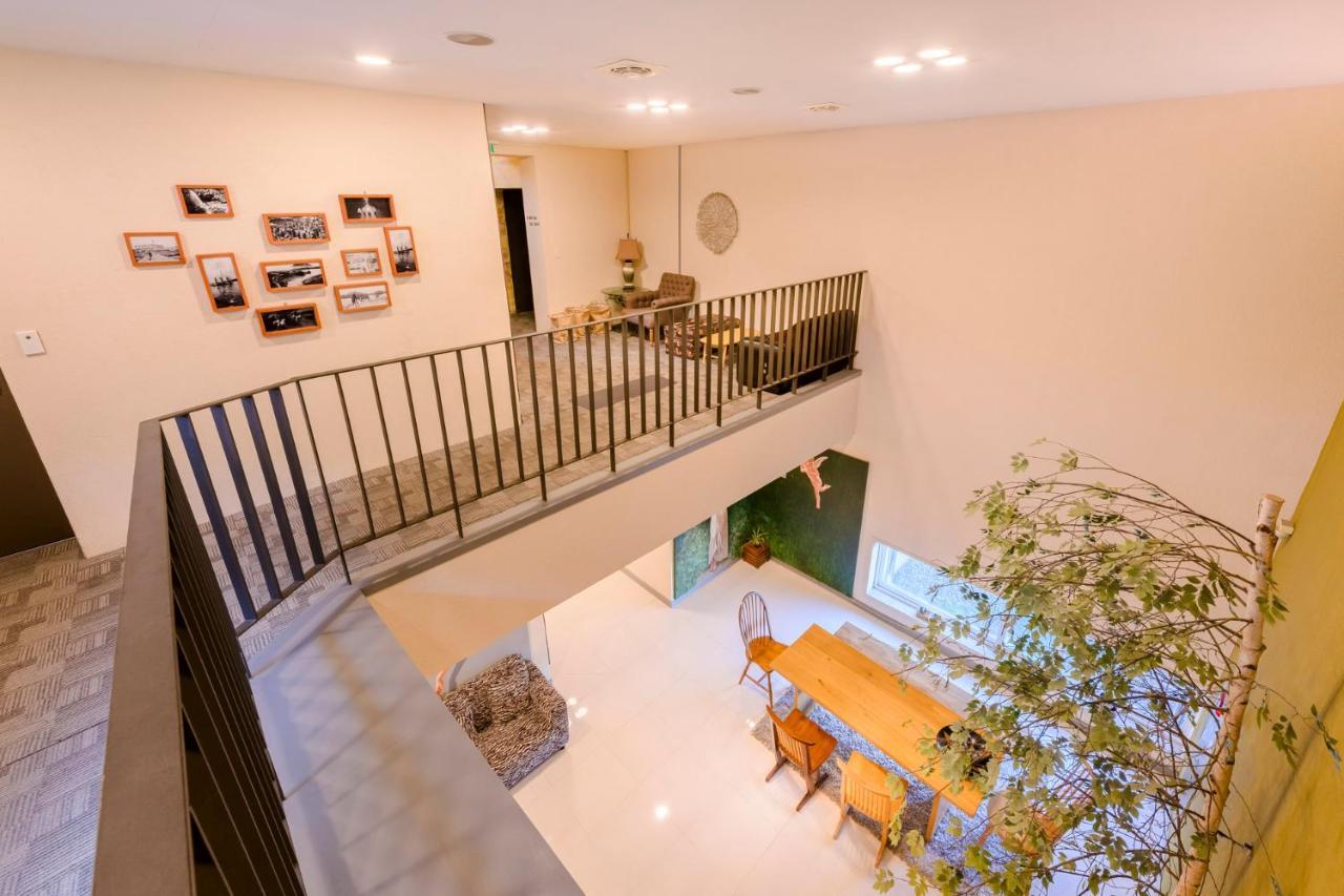 Pine Hill Hotel Seogwipo Zewnętrze zdjęcie